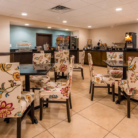 Best Western Mulberry Hotel