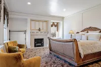 The Grandeur Estate Hotels in Unity Township