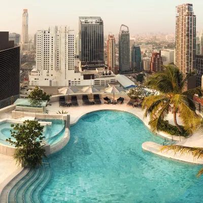 إنتركونتننتال بانكوك باي آيتش جي Hotels near بي تي إس-راتشادامري