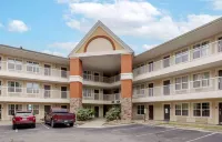 Extended Stay America Select Suites - Fayetteville - Owen Dr Hotels near Walmart Supercenter