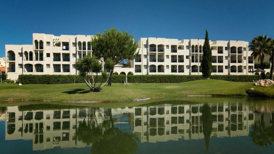 Yellow Alvor Garden - All Inclusive
