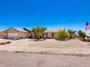 Centrally Located Lake Havasu Home with Huge Patio!