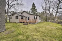 Lakefront Home w/ Seasonal Dock - 2 mi to Skiing! - 3-Star