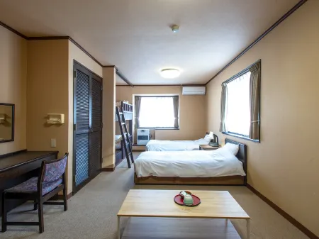 Condominium Hotel Naeba West Отели рядом с достопримечательностью «Tashiro Ski Resort»