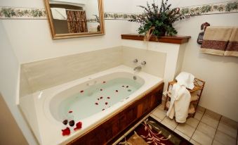 Inne at Watson's Choice and Harvest House B&B - Housity