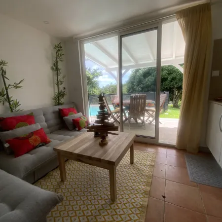Villa (Low) Air-Conditioned Private Lagoon Pool and Garden Beach 15 Minutes Walk