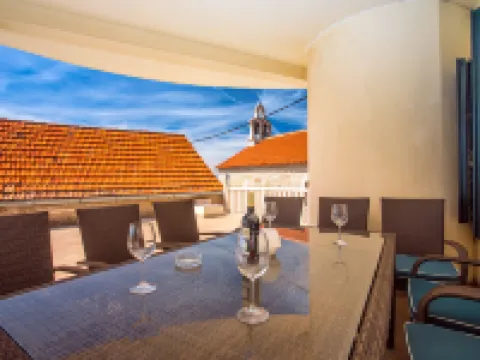Villa Jolie Amazing Stone Hotels in Jesenice