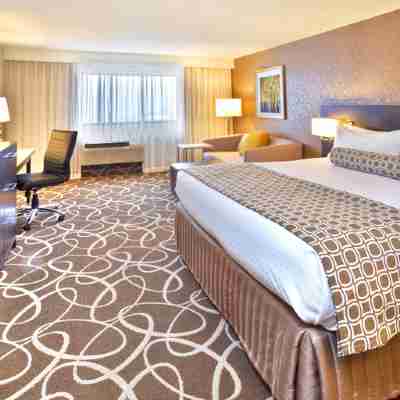 Crowne Plaza Kitchener-Waterloo Rooms