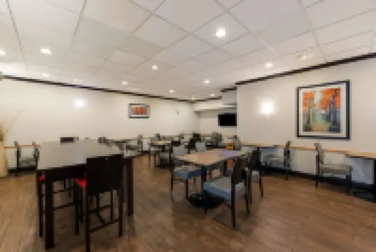 Best Western Executive Hotel of New Haven-West Haven Hotels in New Haven County