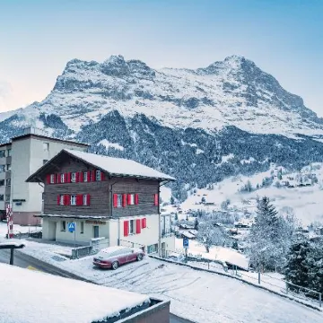 Jungfrau Lodge, Swiss Mountain Hotel Hotels near Eiger