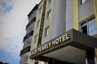 Black Pearly Hotel