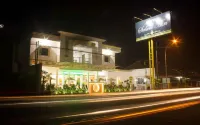 Hotel Salam Asri Hotel dekat Bukit Sepuser Camping Ground