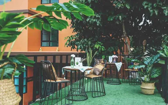 รูปภาพของเดอะเบดเรสซิเด้นท์