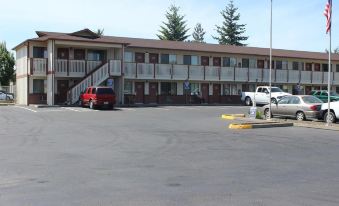 Kings Motor Inn