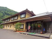 鶴の湯温泉 みなべ町のホテル