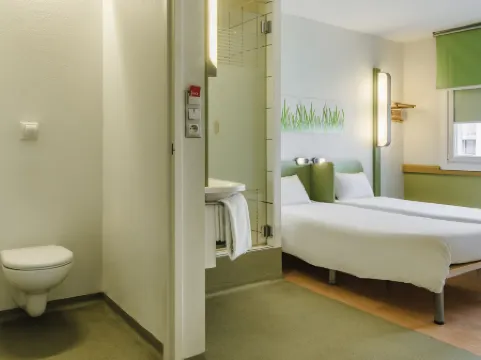 ibis budget Warszawa West Station