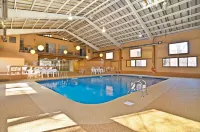 Best Western Summit Inn - Swimmingpools