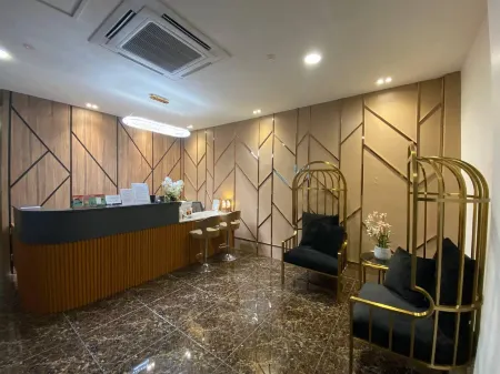 Assalam Hotel Отели в г. Panji