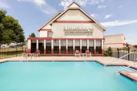 Travelodge Inn & Suites by Wyndham Norman