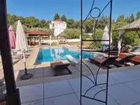 Villa Askamnia and Suites - Gym