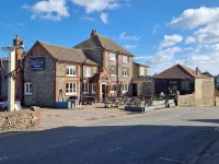 The Ship Inn فنادق في Bacton