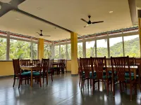 Palm Paradise Resort Hotels in Niravade