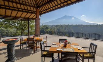 Tapa Agung View