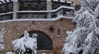 Iakovakis Suites & Spa Hôtels à : Vizitsa