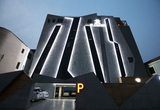 호텔카몬 스타일러