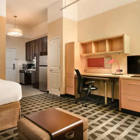 TownePlace Suites Houston Westchase Отели рядом с достопримечательностью «Торговый квартал Харвин-Драйв»