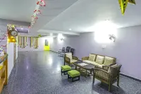 FabHotel White House Bnb - Nr Yashobhoomi Convention Centre Hoteles en Distrito de Delhi sudoeste