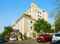 오라나 아우눔 NIMS Institute 주변 호텔