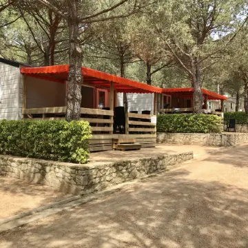 Cozy Glamping Chalet in Palamós with Garden View
