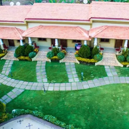 Cochichos Resort