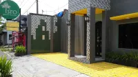 Isro Guest House Syariah Hotel in zona Stadion Kahuripan