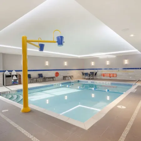 GLō Best Western Mississauga Corporate Centre