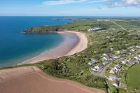 Freshwater Bay - Sea View Apartment Hotels in der Nähe von Pembroke Castle