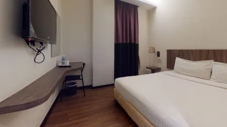 9 Square Hotel - Bangi Отели в г. Hulu Langat District