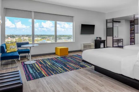 Aloft Dallas Arlington South