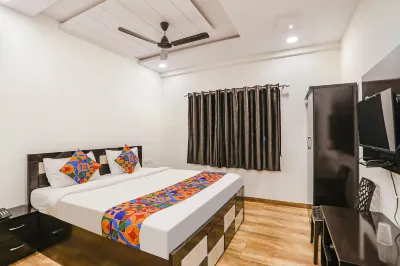 FabHotel Royal Stay - Beltarodi