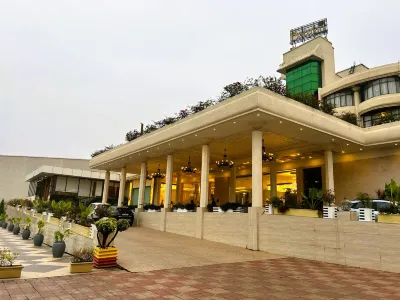 Hotel Babylon International Hotel a 