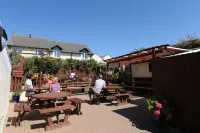 Wayfarer Inn Отели в г. Аплдор