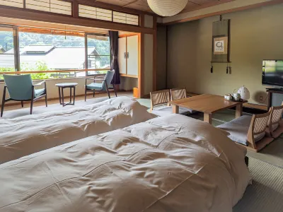Hanagokoro Banki Hotels near Okuhida Onsengo Tourism Association