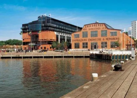 Quality Hotel 11 & Eriksbergshallen Отели в г. Styrso