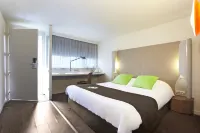 Campanile Rouen Est - Franqueville Saint Pierre Hotels in Radepont