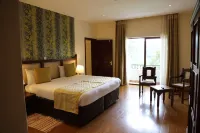 Panari Resort, BW Signature Collection Отели в г. 