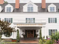 The Harraseeket Inn & Event House Hotels in Freeport