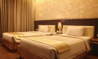 Sutan Raja Hotel Amurang - Housity