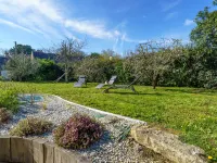 La chaumière de Quélarn Hotels in Treffiagat