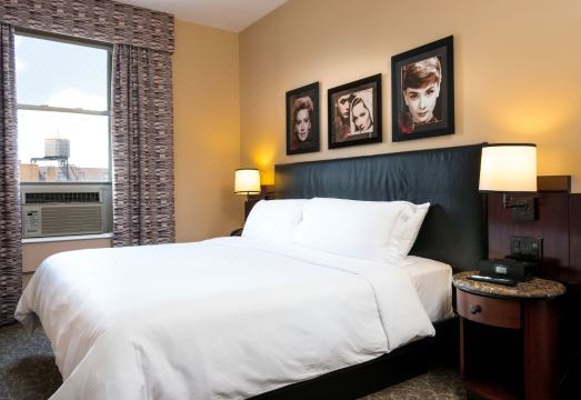 워싱턴 스퀘어 호텔 로비 및 객실 내부